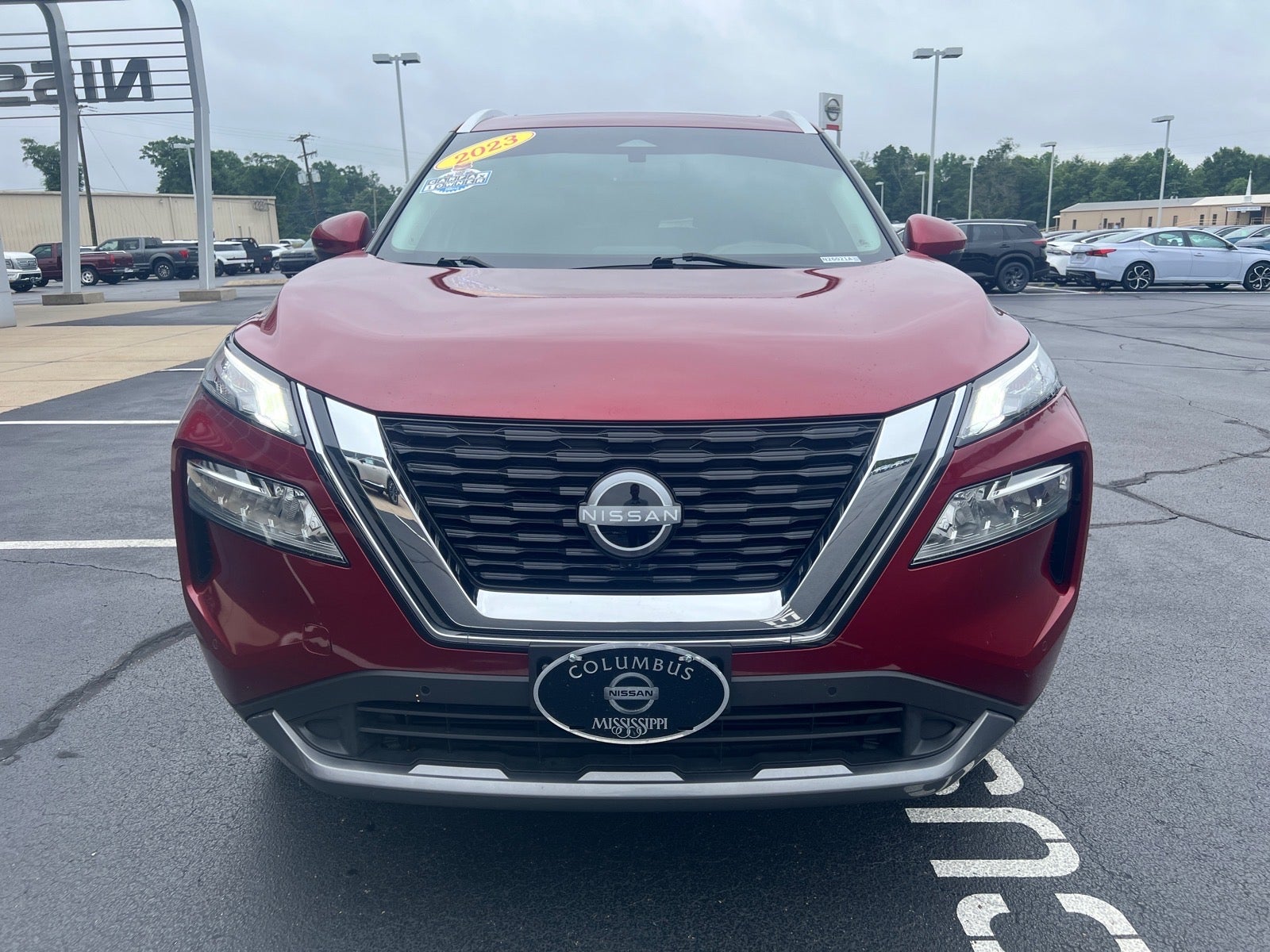 2023 Nissan Rogue — side profile view
