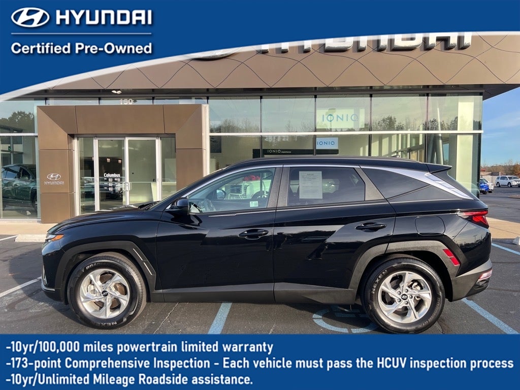 2024 Hyundai TUCSON SEL in Black — front three-quarter view