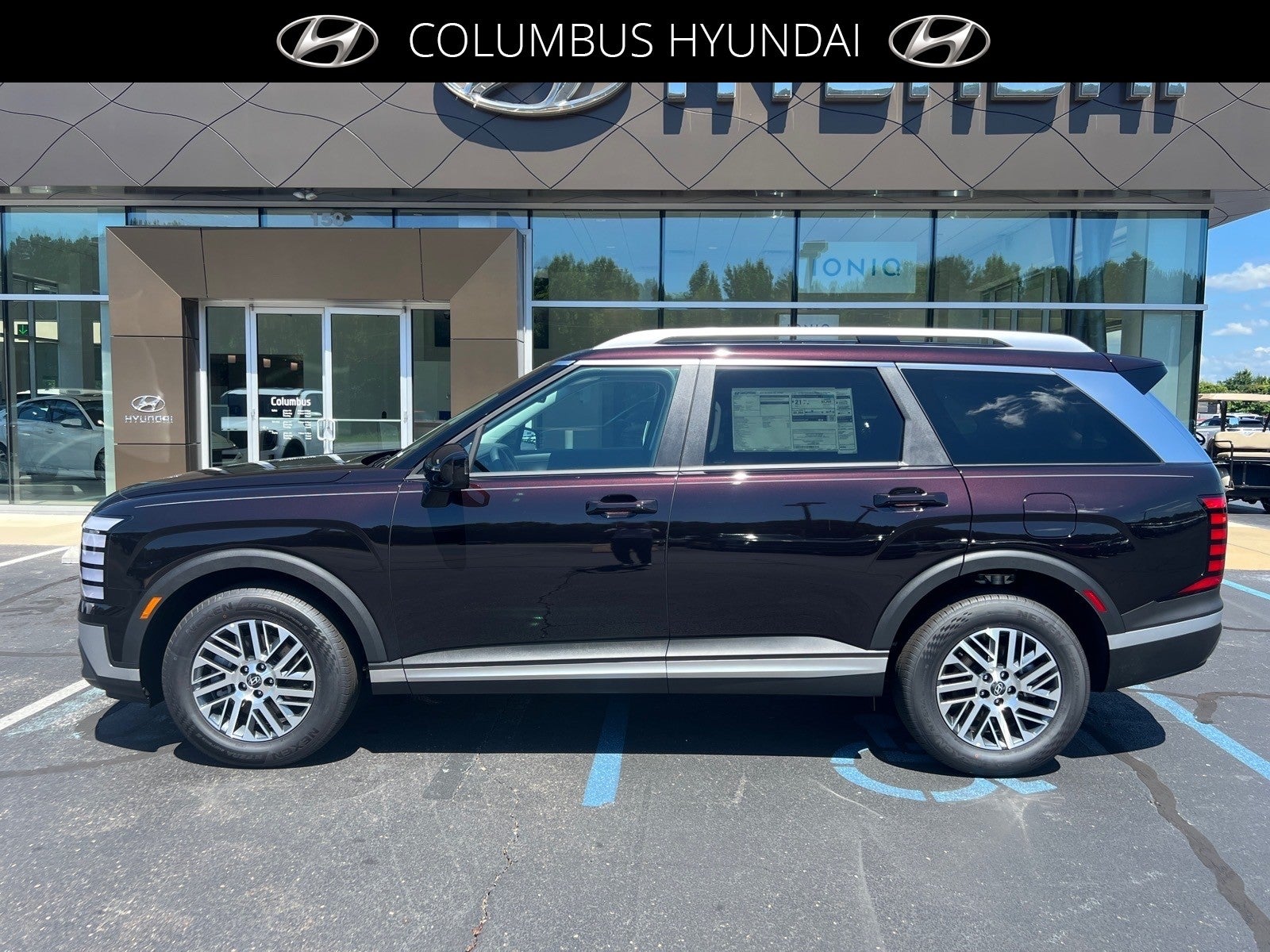 2026 Hyundai PALISADE SEL in Maroon — front three-quarter view