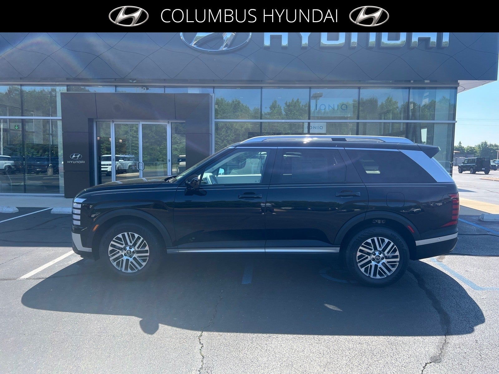 2026 Hyundai PALISADE SEL Premium in Black — front three-quarter view